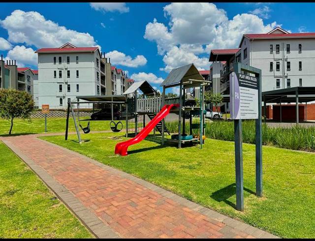 1 BEDROOM APARTMENT FOR SALE IN MODDERFONTEIN